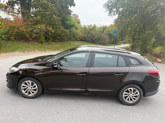 Renault Megane III 3 of 6