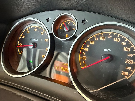 Opel Astra 17 of 20