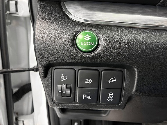 Honda CR-V 18 of 29