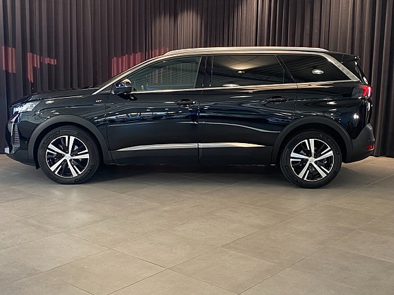 Peugeot 5008 3 of 30