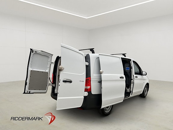 Mercedes-Benz Vito E-CELL 12 of 27