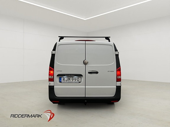 Mercedes-Benz Vito E-CELL 8 of 27