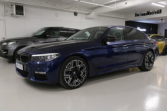 BMW 530e 4 of 23