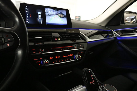 BMW 530e 17 of 23