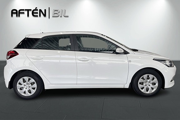 Hyundai i20 7 of 21