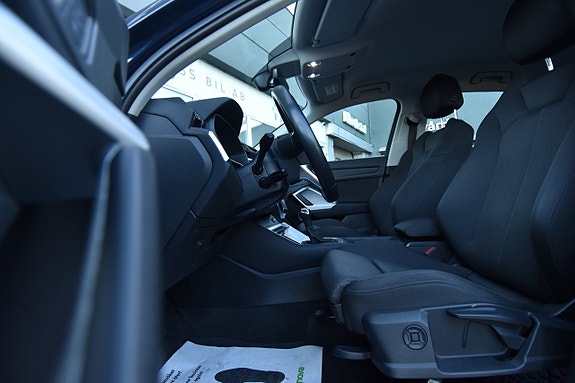 Audi Q3 10 of 26