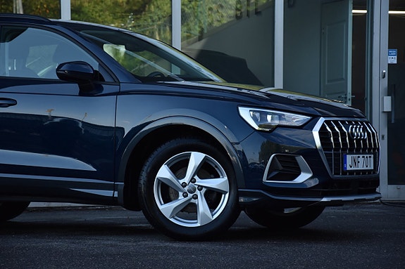 Audi Q3 3 of 26
