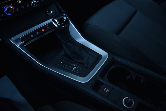 Audi Q3 16 of 26