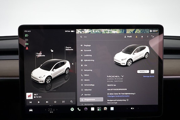Tesla Model Y 20 of 25