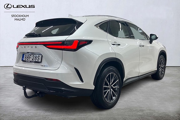 Lexus NX350h 5 of 21