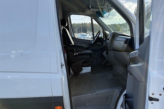Mercedes Sprinter 516 CDI 20 of 27