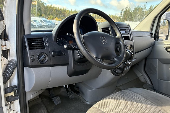 Mercedes Sprinter 516 CDI 11 of 27