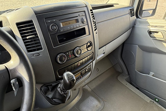 Mercedes Sprinter 516 CDI 19 of 27