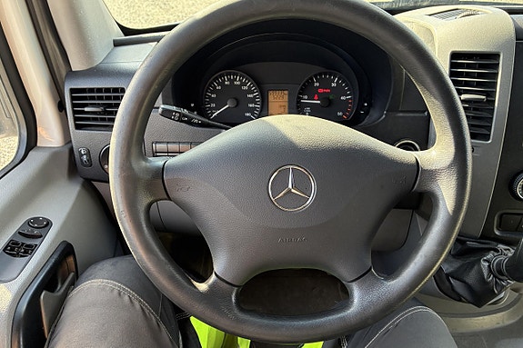 Mercedes Sprinter 516 CDI 14 of 27