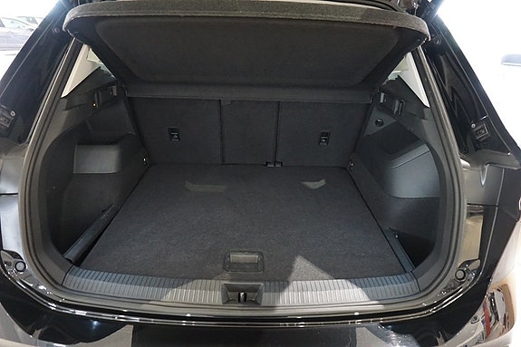 Volkswagen Tiguan 11 of 11