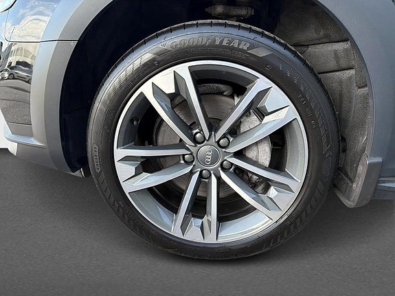 Audi A4 allroad 8 of 14
