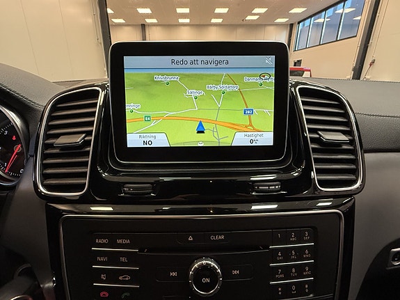 Mercedes-Benz GLE350 d 15 of 17