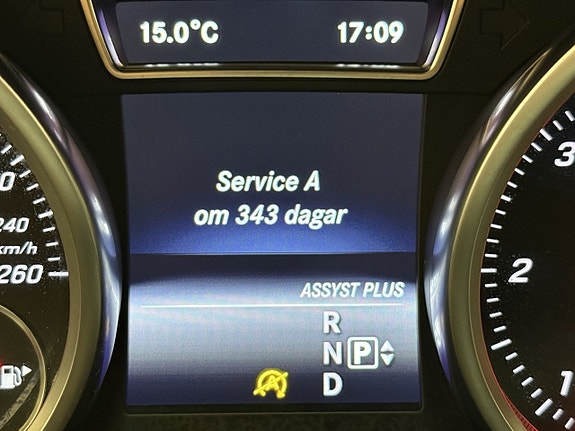 Mercedes-Benz GLE350 d 17 of 17