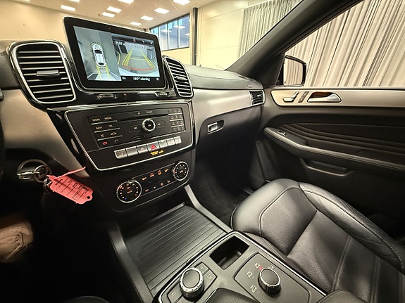 Mercedes-Benz GLE350 d 12 of 17