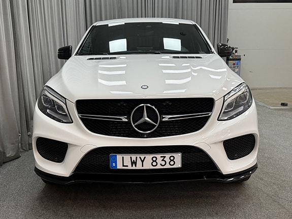 Mercedes-Benz GLE350 d 5 of 17
