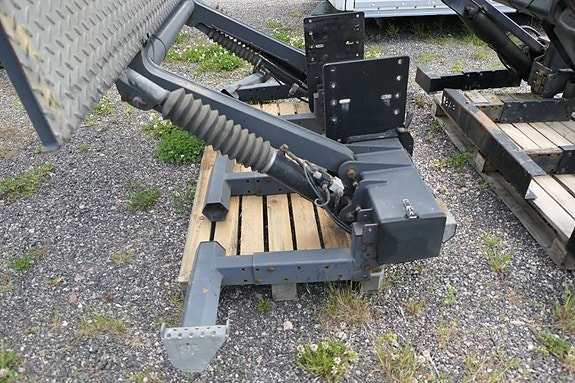 PLS Transportskåp med lift 2020 års 7 of 10