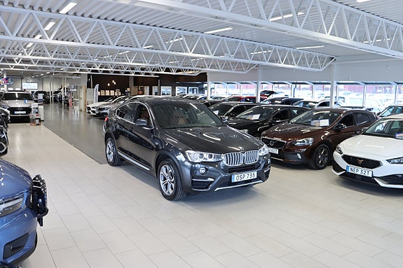 BMW X4 2 of 26