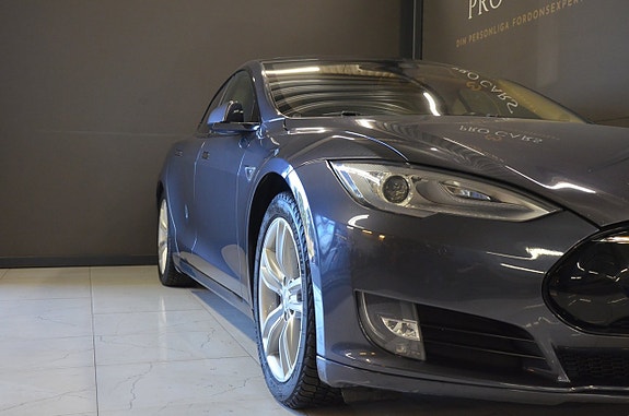 TESLA MODEL S 85D 423ch 4X4 - TOIT PANORAMIQUE - CUIR - GPS - RÉGULATEUR ADAPTATIF