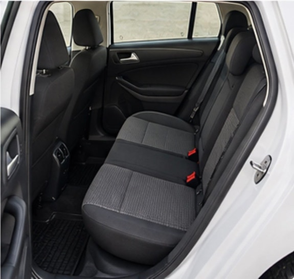 Volkswagen Golf I 8 of 13