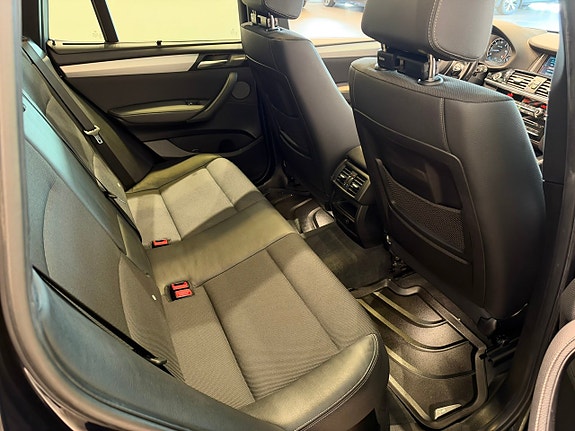 BMW X3 8 of 16