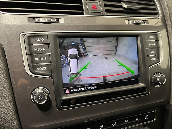 Volkswagen Golf Alltrack 22 of 22