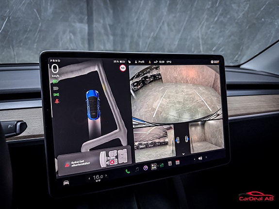 Tesla Model Y 20 of 29