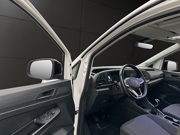 Volkswagen Caddy 14 of 30