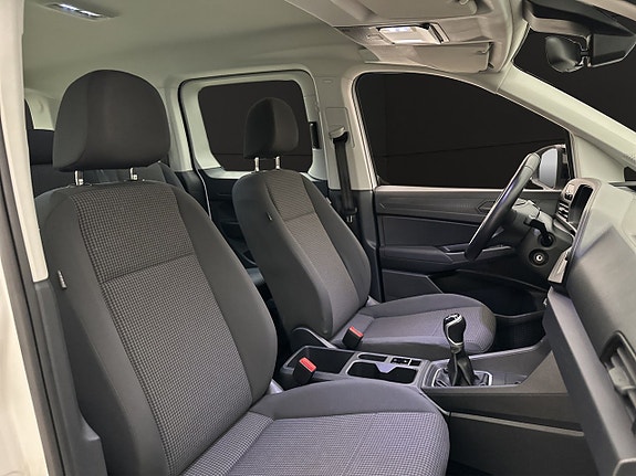 Volkswagen Caddy 25 of 30
