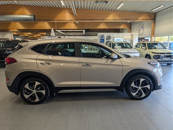 Hyundai Tucson 5 of 16