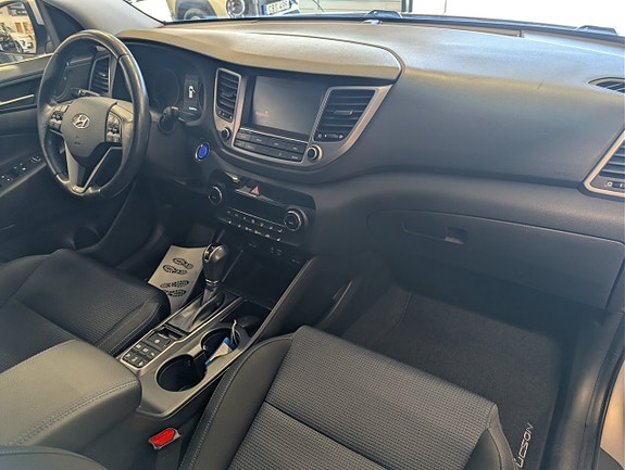 Hyundai Tucson 7 of 16