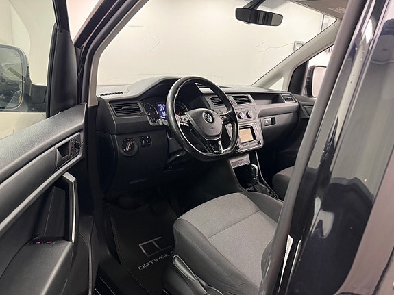 Volkswagen Caddy 2 of 11