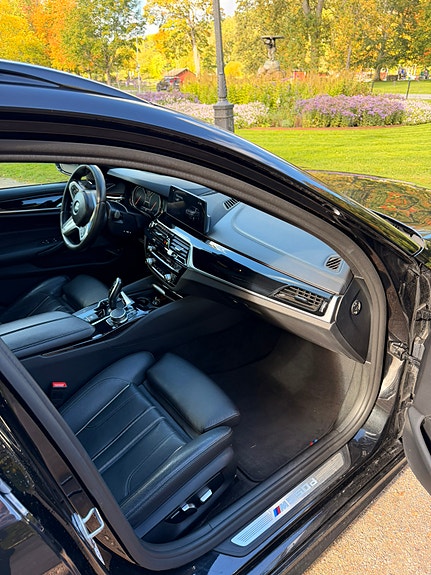 BMW M550d 5 of 8