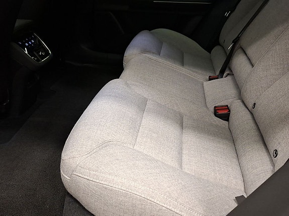 Volvo ES90 6 of 15