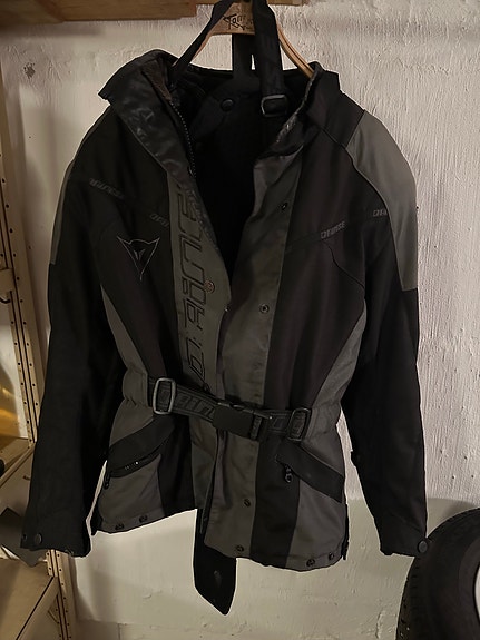Product image 1 of 10