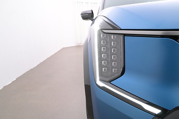 Kia EV9 26 of 27