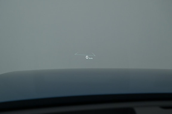 Kia EV9 8 of 27
