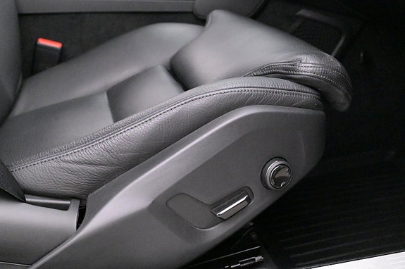 Volvo S60 15 of 27