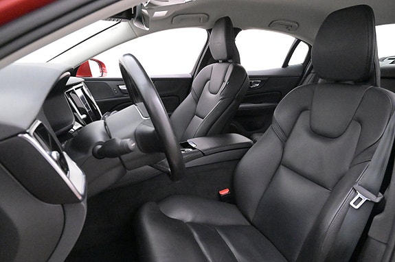 Volvo S60 10 of 27