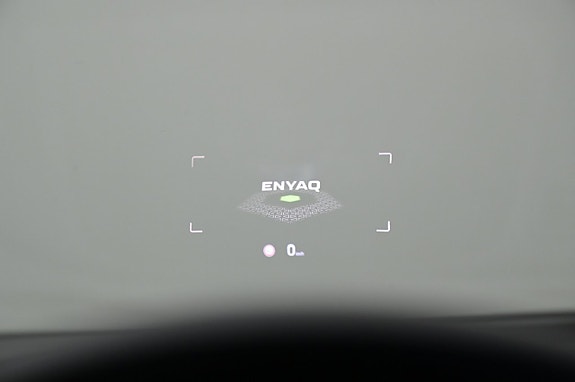Skoda Enyaq 9 of 27
