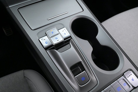 Hyundai Kona 18 of 27