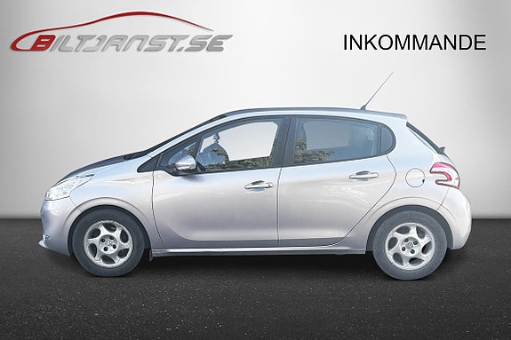 Peugeot 208 2 of 4