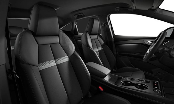 Audi Q4 e-tron 3 of 3