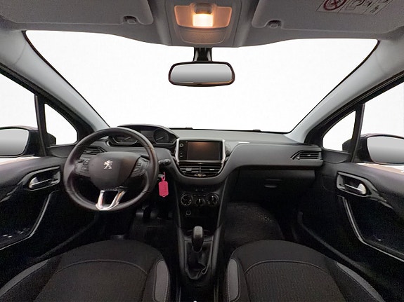 Peugeot 208 14 of 23