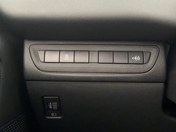 Peugeot 208 22 of 23