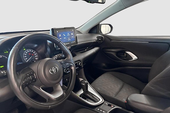 Toyota Yaris 7 of 11